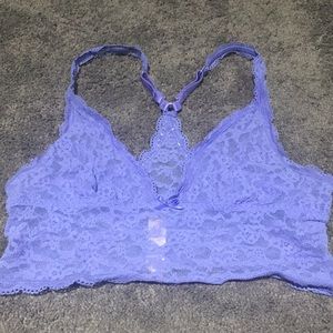 NEVER BEEN WORN! Victoria’s Secret lace bralette